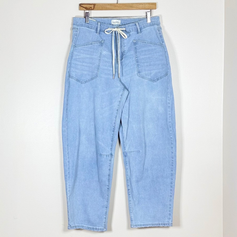 Nicole Miller Womens Barrel Leg Jeans Size 8 Light Wash High Rise Relaxed